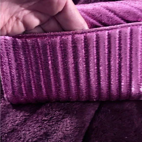 Victoria's Secret Pink Quilted Women's wallet - Picture 5 of 5